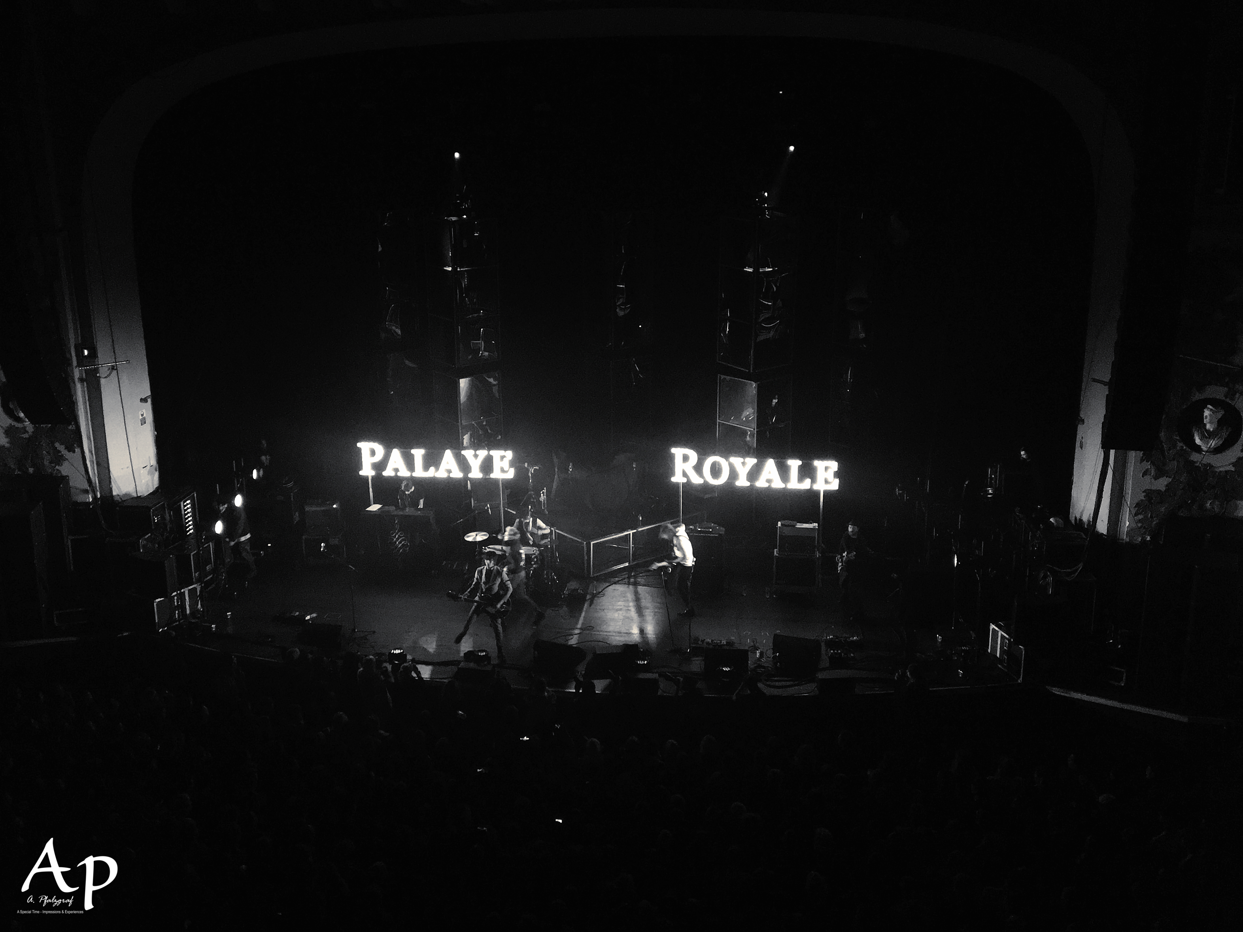Palaye Royale
